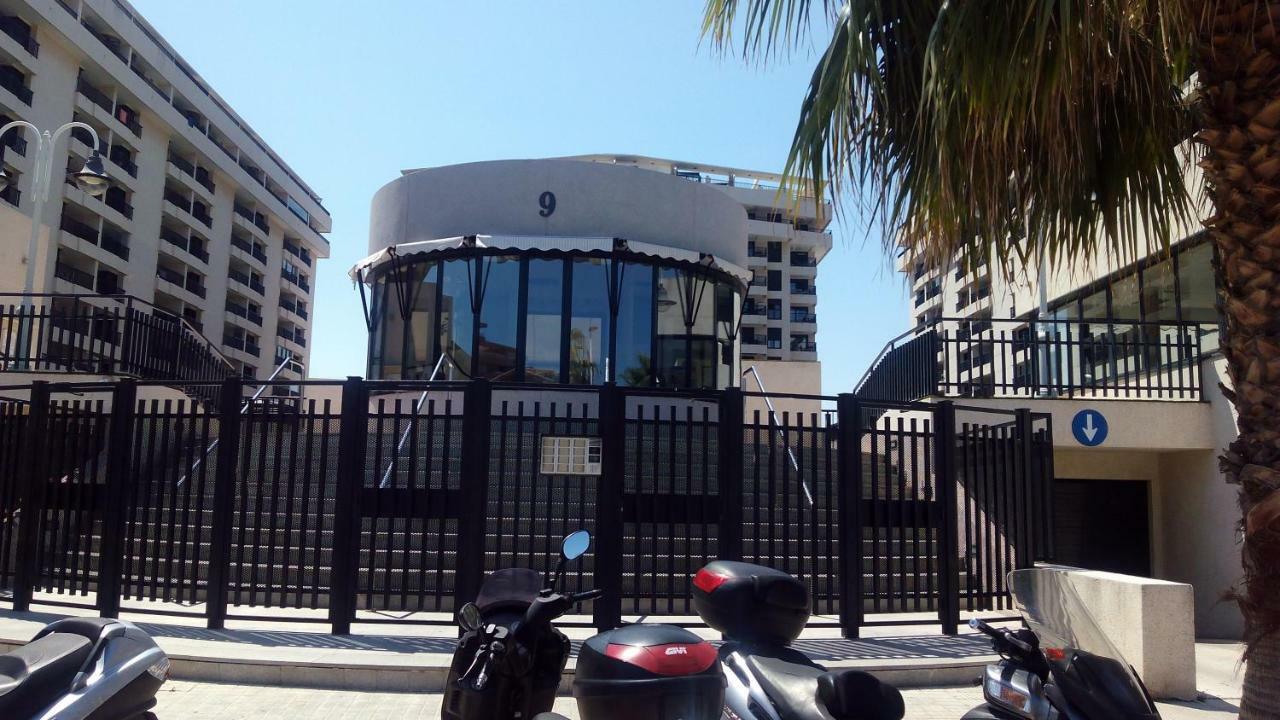 Apartacona-Playa Apartment Valencia Exterior photo